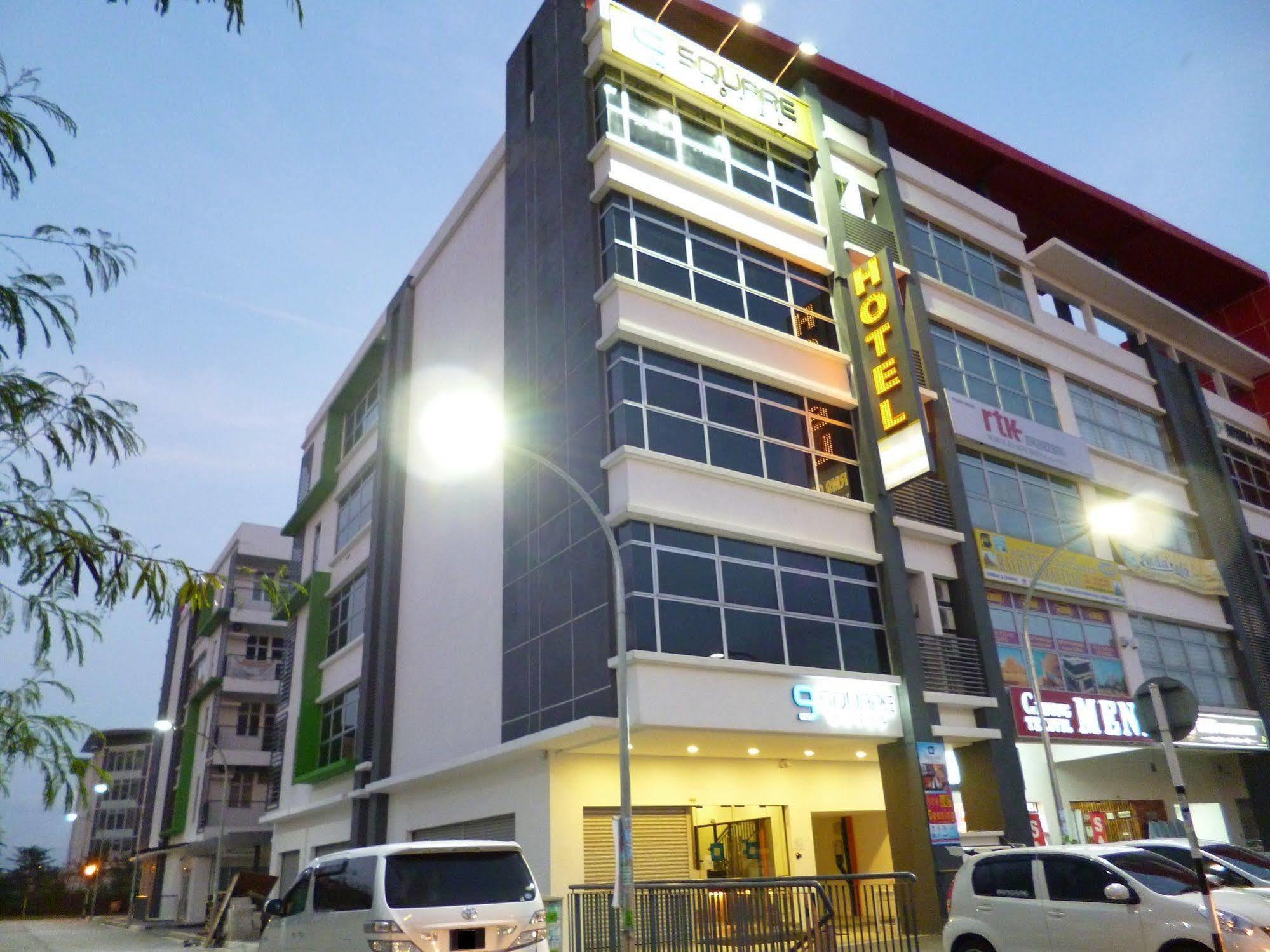 万宜9号广场酒店 班吉 外观 照片